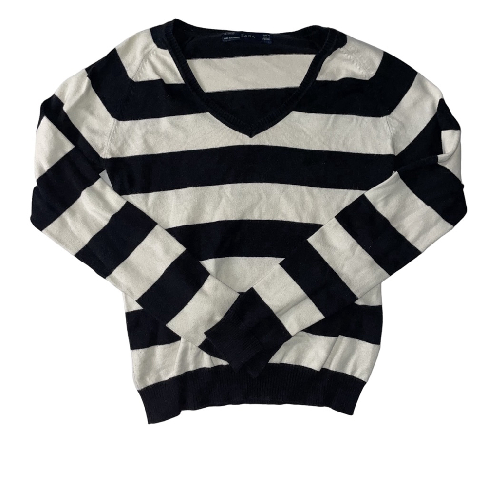 Women's Zara Black and Cream Striped V-Neck Sweater Size Medium